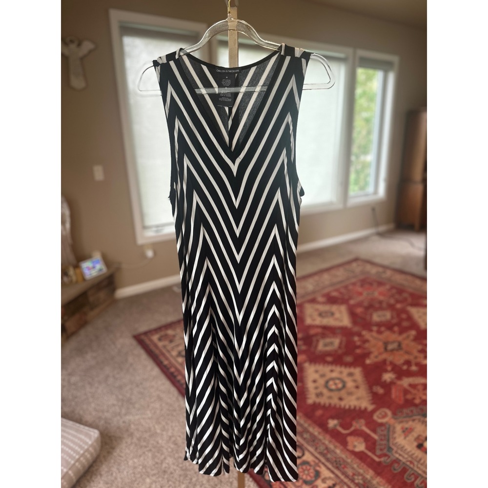 Chelsea & Theodore Black White Chevron Sleeveless Dress Casual Career‎ Medium M